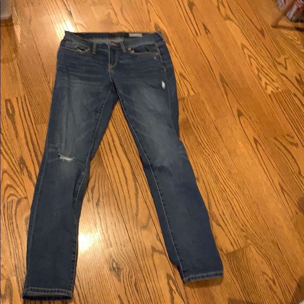 Skinny ripped jeans